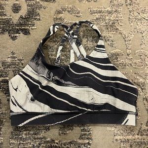 Lululemon Energy Bra 6 Rare